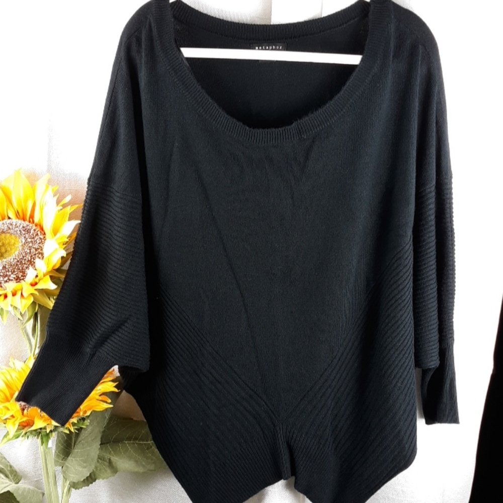 Metaphor XL Black batwing sweater
